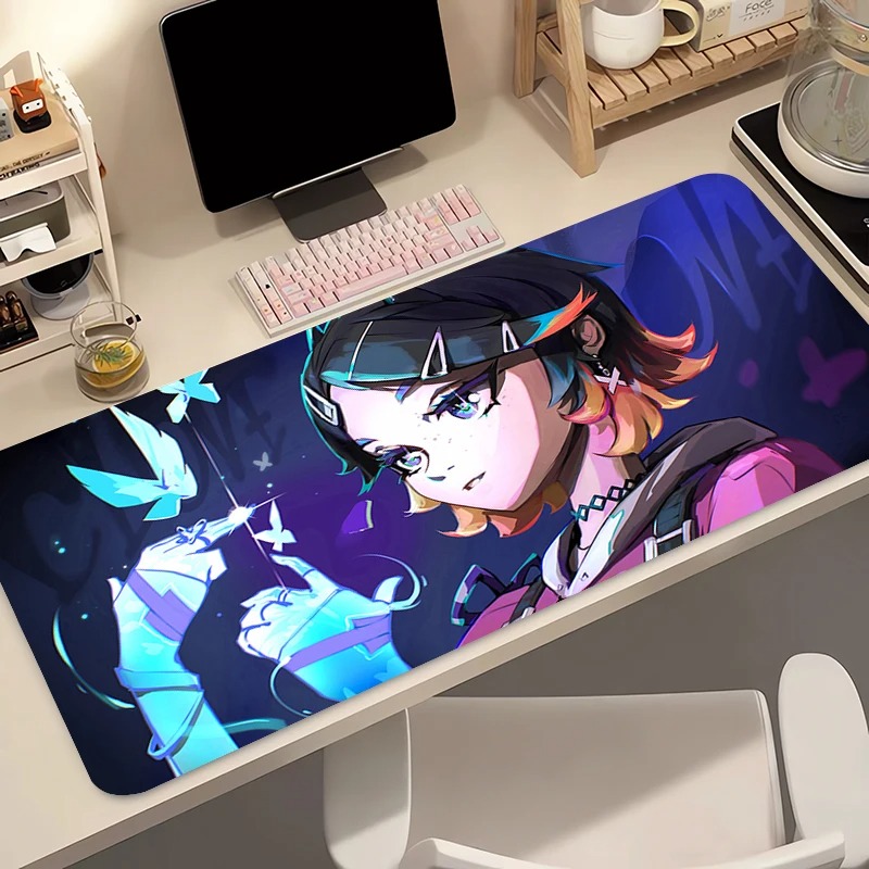 لوحة ماوس للألعاب بتصميم أنمي  - مراجعة Gaming Office Accessories وسعره